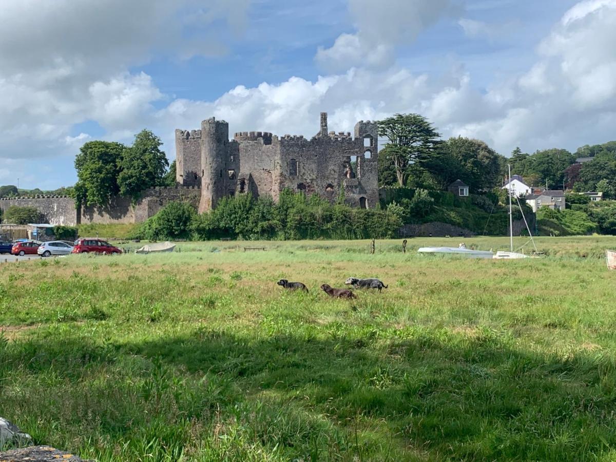 Dylan Thomas Sea View Bed and Breakfast Laugharne Buitenkant foto